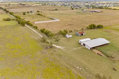 9301 B Cr-1127, Godley, TX 76044 - Photo 7