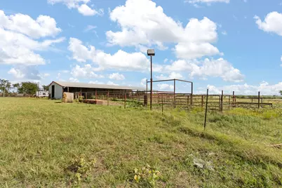 9301 B Cr-1127, Godley, TX 76044 - Photo 21