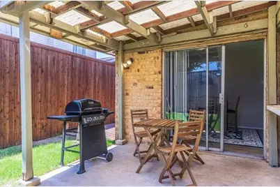 2104 Via Balboa, Carrollton, TX 75006 - Photo 13