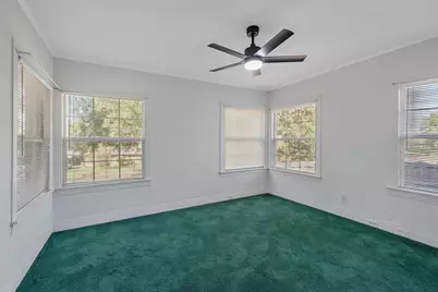 1018 Woodland Dr, Palestine, TX 75801 - Photo 11