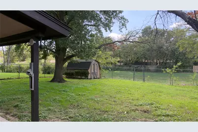 749 James Circle, Burleson, TX 76028 - Photo 27