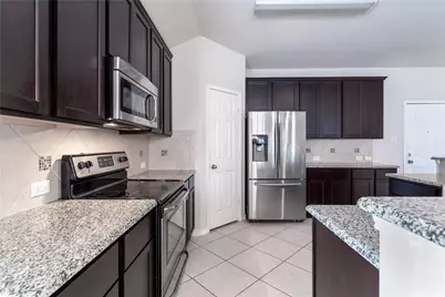 1404 Villa Paloma Boulevard, Little Elm, TX 75068 - Photo 9