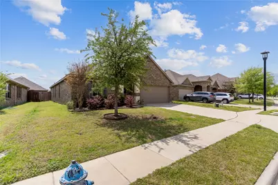 1404 Villa Paloma Boulevard, Little Elm, TX 75068 - Photo 3
