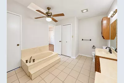 1226 Sequoia Drive, DeSoto, TX 75115 - Photo 9