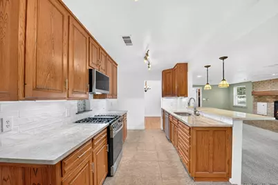 7305 Coronet Avenue, North Richland Hills, TX 76180 - Photo 13