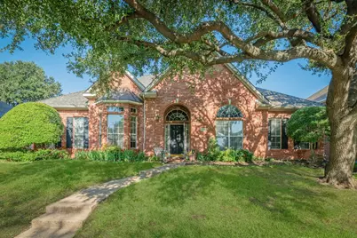 9709 Southern Hills Drive, Plano, TX 75025 - Photo 1