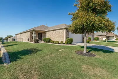 1898 Beachside Drive, Frisco, TX 75036 - Photo 3