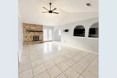 2705 Springlake Court, Irving, TX 75060 - Photo 3