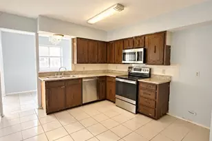 2705 Springlake Ct, Irving, TX 75060 - Photo 7