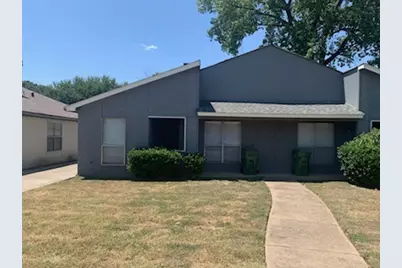 2734 Parkchester Drive, Arlington, TX 76015 - Photo 1