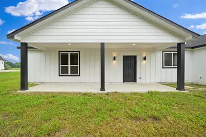 646 County Road 4109, Greenville, TX 75401 - Photo 25