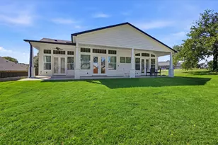 109 Bowie Dr, Lake Kiowa, TX 76240 - Photo 35
