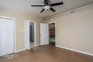 542 McCartney Ln, Tye, TX 79563 - Photo 17