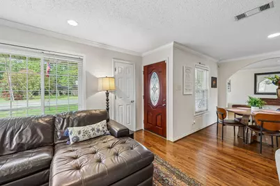 2110 Cooper Drive, Irving, TX 75061 - Photo 9