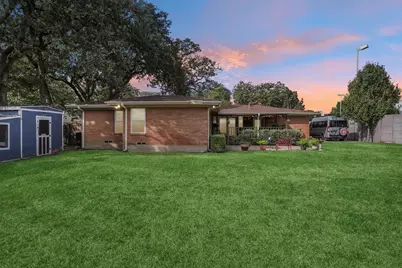 2110 Cooper Drive, Irving, TX 75061 - Photo 7