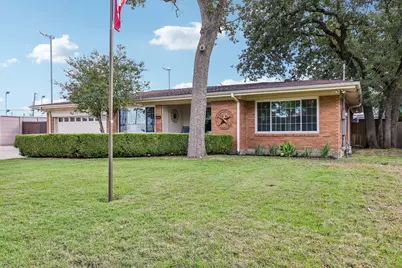 2110 Cooper Drive, Irving, TX 75061 - Photo 5