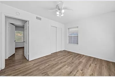 2251 Cambridge Drive, Irving, TX 75061 - Photo 15