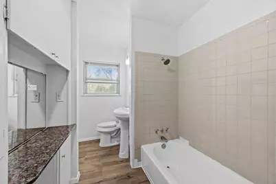 2251 Cambridge Drive, Irving, TX 75061 - Photo 11