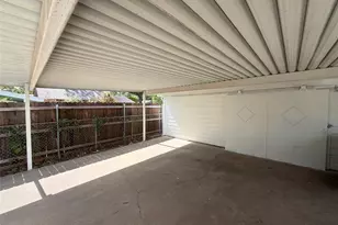 1709 N Sylvania Ave, Fort Worth, TX 76111 - Photo 19