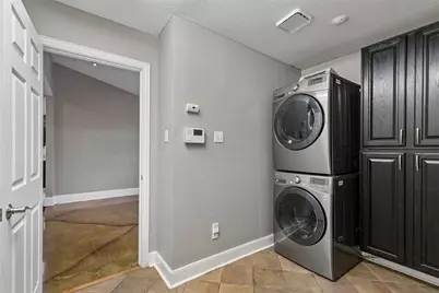 5945 Diamond Oaks Drive S, Haltom City, TX 76117 - Photo 17