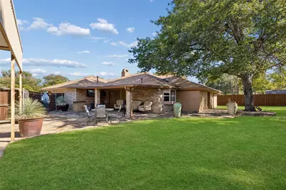 5945 Diamond Oaks Drive S, Haltom City, TX 76117 - Photo 29