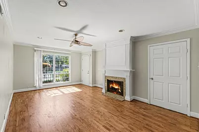 5222 Fleetwood Oaks Avenue #111, Dallas, TX 75235 - Photo 3