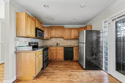 5222 Fleetwood Oaks Avenue #111, Dallas, TX 75235 - Photo 7