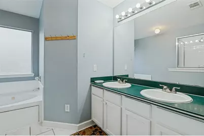 1215 N Nursery Road, Irving, TX 75061 - Photo 15