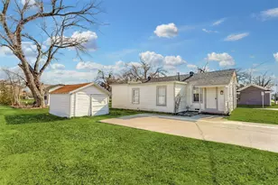 1109 W Avenue A, Garland, TX 75040 - Photo 11