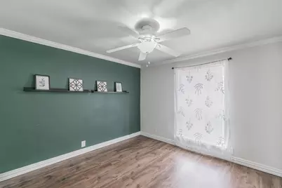 820 SW Southridge Drive, Burleson, TX 76028 - Photo 3
