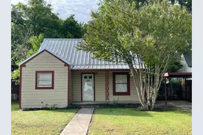 1046 W Sloan Street, Stephenville, TX 76401 - Photo 1