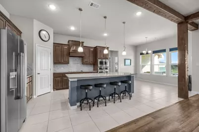 1004 Northern Oaks Court, Springtown, TX 76082 - Photo 11