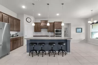 1004 Northern Oaks Court, Springtown, TX 76082 - Photo 13