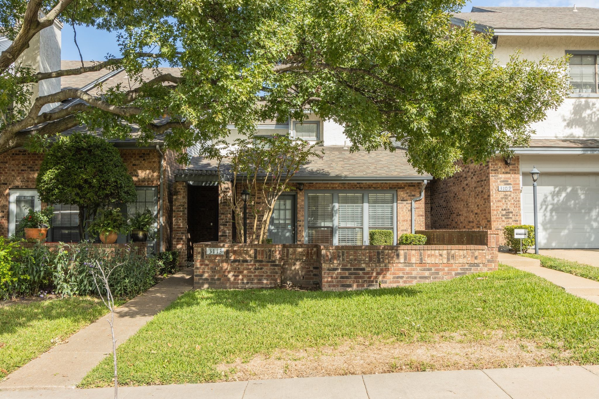 3113 3113 Devonshire Dr, Plano, TX 75075 - MLS 21416840 - Coldwell Banker