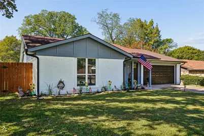 700 Del Mar Lane, Arlington, TX 76012 - Photo 3
