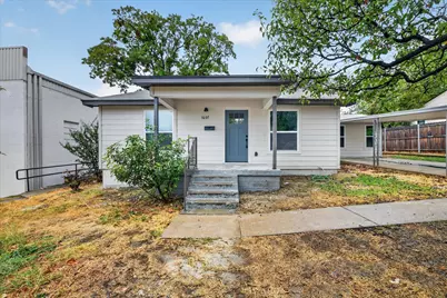 1607 Laura Road, River Oaks, TX 76114 - Photo 1