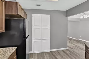 802 Custer St, Arlington, TX 76014 - Photo 7