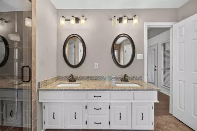 1237 Stonewall Street, Garland, TX 75043 - Photo 29