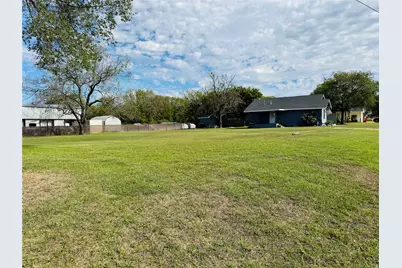 205 E Cardinal Street, Ector, TX 75439 - Photo 21