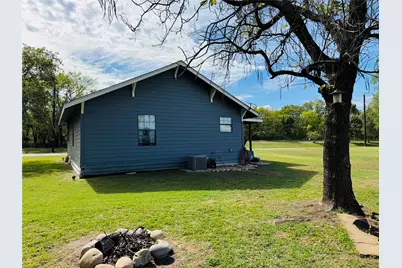 205 E Cardinal Street, Ector, TX 75439 - Photo 23