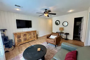 205 E Cardinal St, Ector, TX 75439 - Photo 5