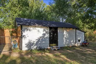 2108 Lyle Ave, Waco, TX 76708 - Photo 7
