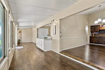1901 Dodge Trail, Grand Prairie, TX 75052 - Photo 15