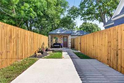 702B W Spring Street, Weatherford, TX 76086 - Photo 1