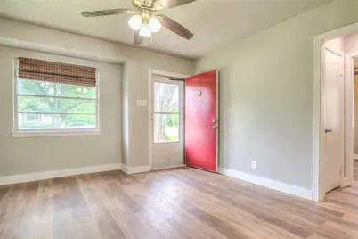 509 Walnut Drive, Mesquite, TX 75149 - Photo 7