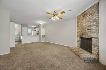 810 Red Bud Drive, DeSoto, TX 75115 - Photo 3