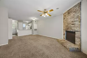 810 Redbud Dr, DeSoto, TX 75115 - Photo 3
