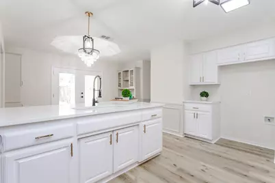 818 Pebblebrook Drive, Allen, TX 75002 - Photo 7