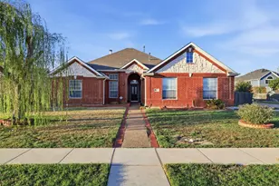 604 Jennifer Trail, Grand Prairie, TX 75052 - Photo 1