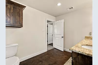 502 W Willow Street, Sanger, TX 76266 - Photo 19